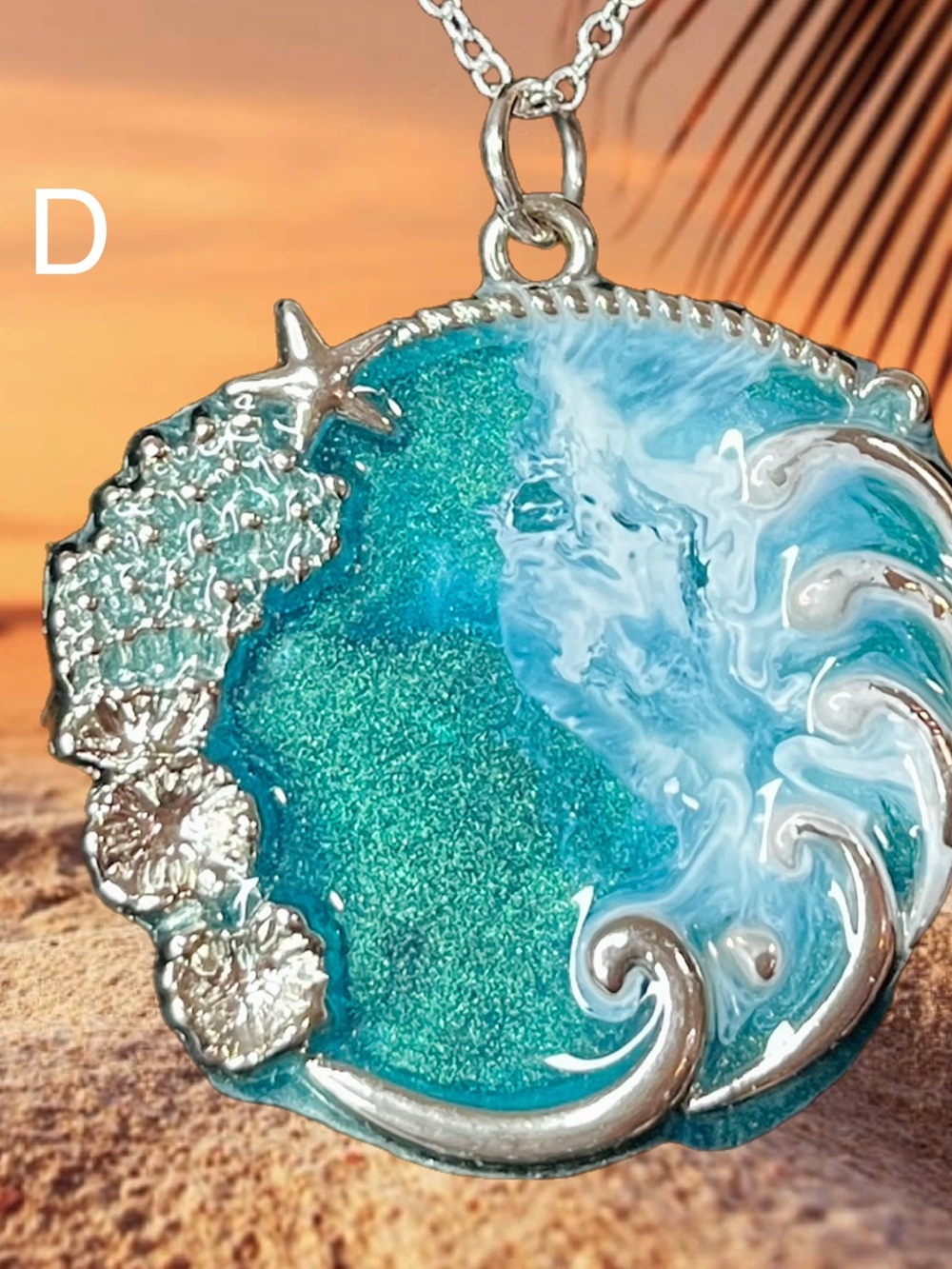 Ocean Blue Resin Pendant Necklace - Sea Life Accents - Picture 5 of 7